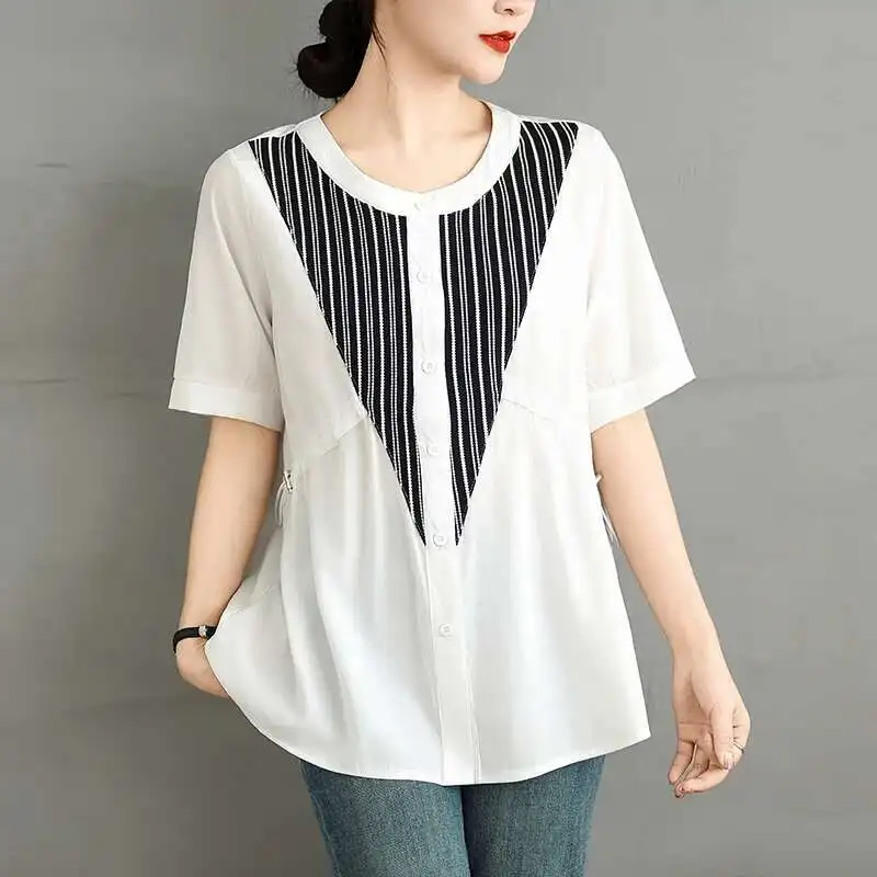 Summer New Striped Spliced Fashionable Versatile Short Sleeve Shirt Women Loose Black O-neck Patchwork Blouses
Summer New Striped Spliced Fashionable Versatile Short Sleeve Shirt Women Loose Black O-neck Patchwork Blouses