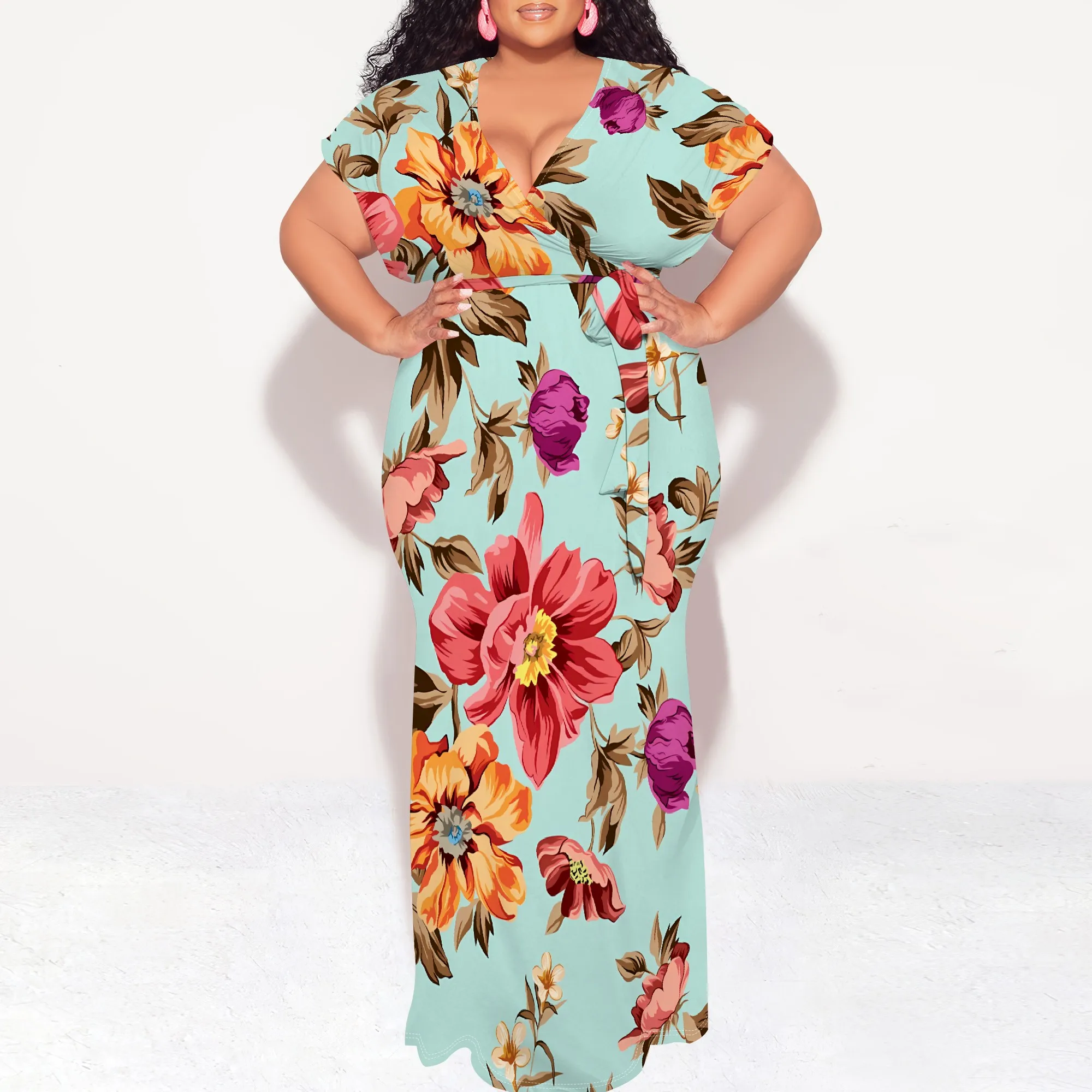 Plus Size Floral Print V Neck Short Sleeve Maxi Dress for Women Elegant Casual Summer Wear
Plus Size Floral Print V Neck Short Sleeve Maxi Dress for Women Elegant Casual Summer Wear