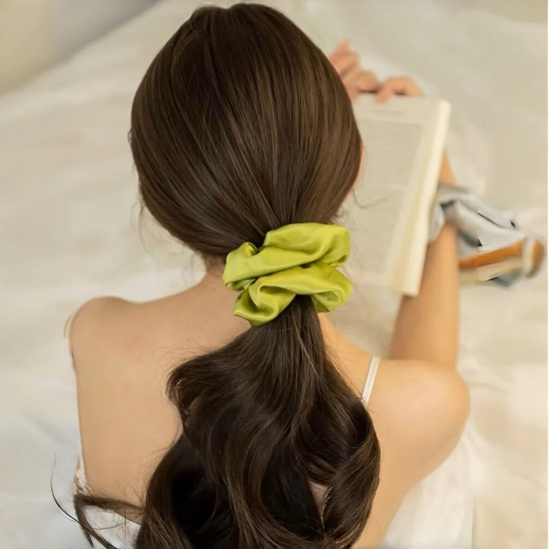 Premium 30mm Thick Silk Hair Scrunchies 6cm Silk Hair Bands 100% Pure Mulberry Silk Gentle Hair Ties Birthday Gift for Women
Premium 30mm Thick Silk Hair Scrunchies 6cm Silk Hair Bands 100% Pure Mulberry Silk Gentle Hair Ties Birthday Gift for Women