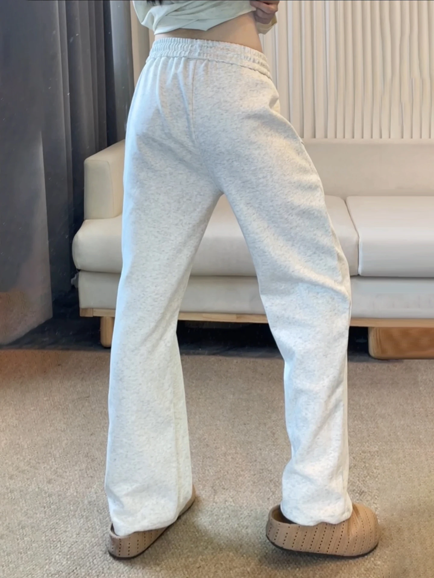 ay American Sle Curved Knife Loose Fit Straight Leg Pants Men's Autumn Narrow Version Extended Casual Sports Trousers
ay American Sle Curved Knife Loose Fit Straight Leg Pants Men's Autumn Narrow Version Extended Casual Sports Trousers