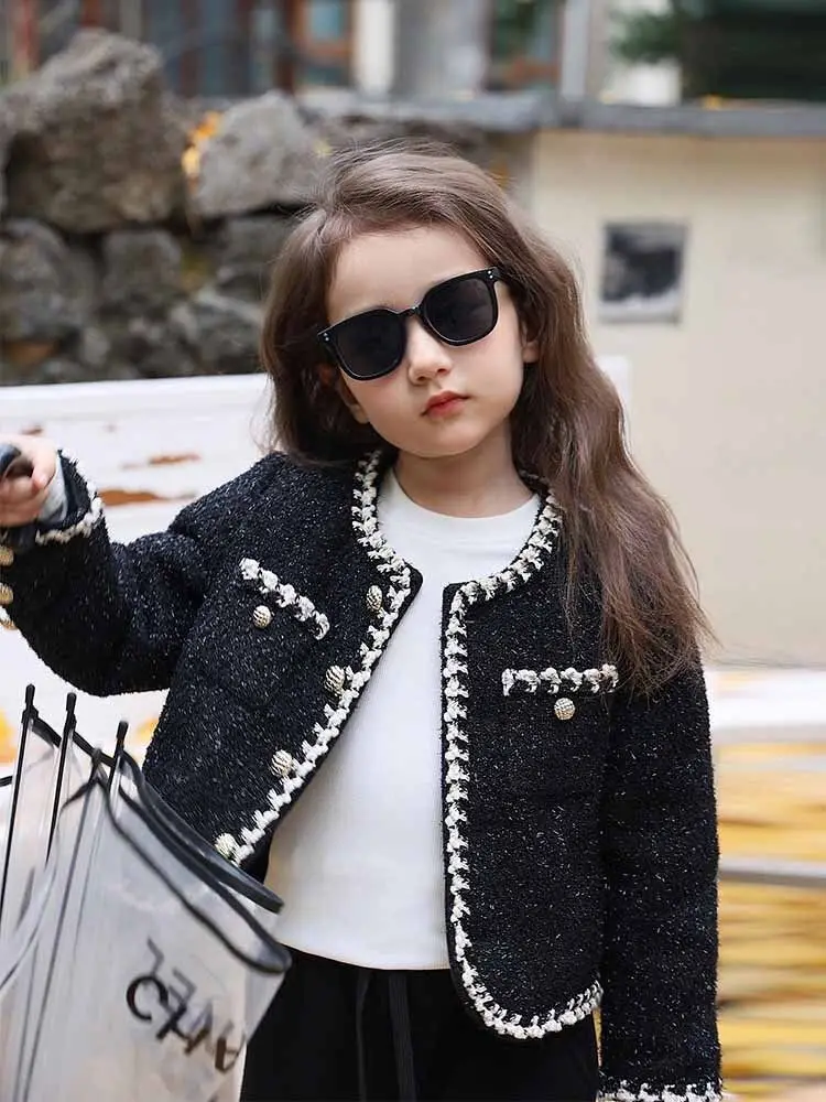 Baby Girls' Outerwear Jacket Top for Autumn Winter New Korean British Style temperament Short Cardigan for Children's Clothing
Baby Girls' Outerwear Jacket Top for Autumn Winter New Korean British Style temperament Short Cardigan for Children's Clothing