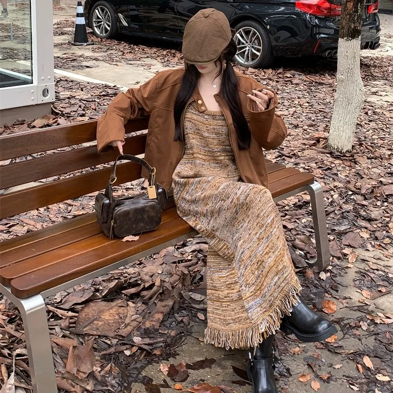 2025 Autumn New Retro Melad Striped Tassel Knitted Small and Medium Bottom Long Skirt for Women
2025 Autumn New Retro Melad Striped Tassel Knitted Small and Medium Bottom Long Skirt for Women