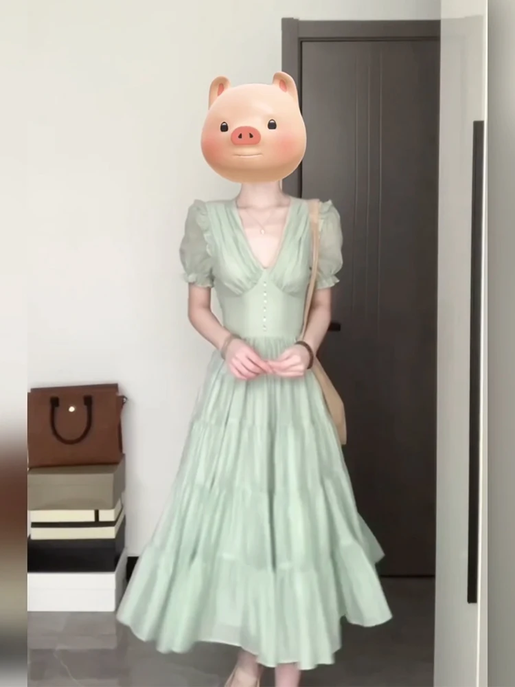 XZY Chic V-neck Long Dress Women's Summer Vacation Style Waist A-line Skirt Polyester Fiber Short Sleeve Maxi Dress
XZY Chic V-neck Long Dress Women's Summer Vacation Style Waist A-line Skirt Polyester Fiber Short Sleeve Maxi Dress