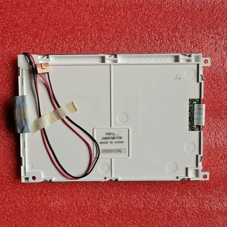 5.7 inch LM057QB1T09 LCD Screen Display Panel ,stock test shows normal
5.7 inch LM057QB1T09 LCD Screen Display Panel ,stock test shows normal