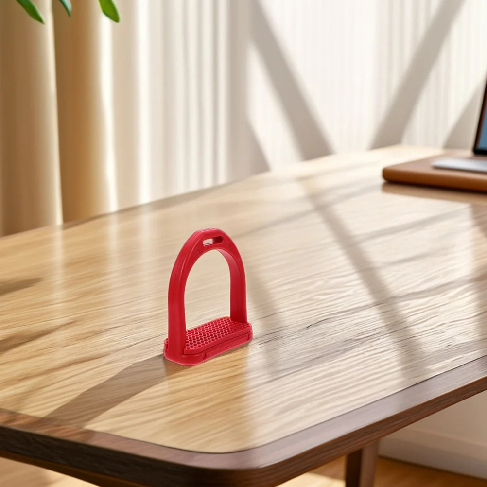 1Pair Safety Horse Riding Stirrups Durable Equestrian Saddle Accessories Trail English Riding Support Stirrups for Saddle
1Pair Safety Horse Riding Stirrups Durable Equestrian Saddle Accessories Trail English Riding Support Stirrups for Saddle