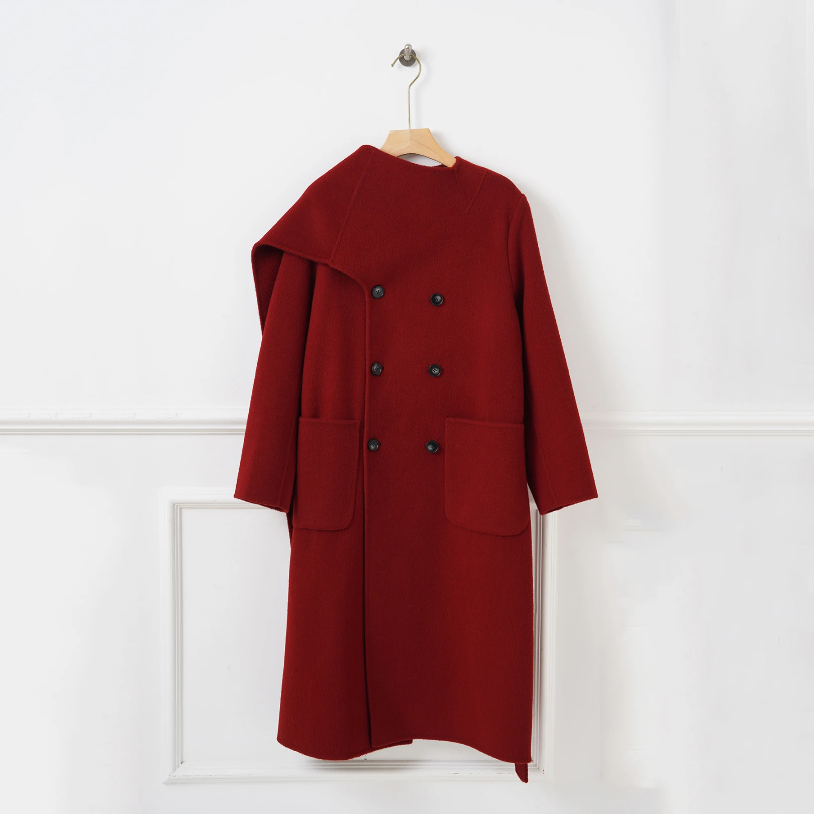 100% Wool Scarf Collar Patchwork Women's Wool Coat Christmas Red Elegant Commuter Long Coat 2025 Fall/Winter Y2K
100% Wool Scarf Collar Patchwork Women's Wool Coat Christmas Red Elegant Commuter Long Coat 2025 Fall/Winter Y2K