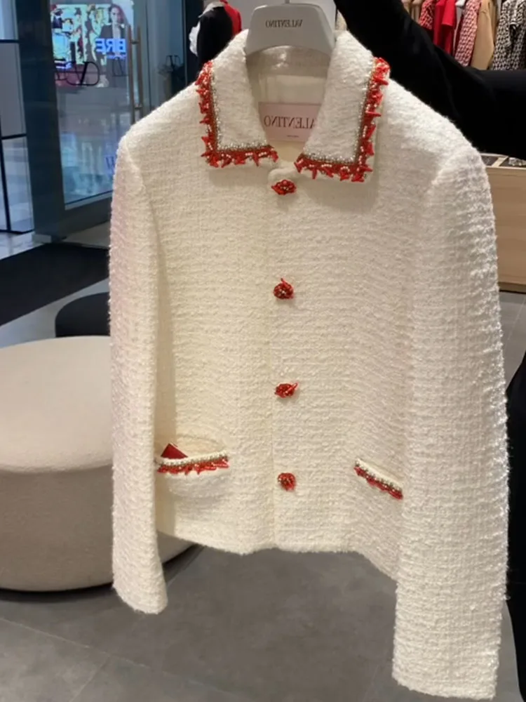 Белое пальто ort Fem 2026, весеннее новое высококачественное твидовое универсальное пальто небольшого размера, свободный крой с длинным воротником све
Белое пальто ort Fem 2026, весеннее новое высококачественное твидовое универсальное пальто небольшого размера, свободный крой с длинным воротником све