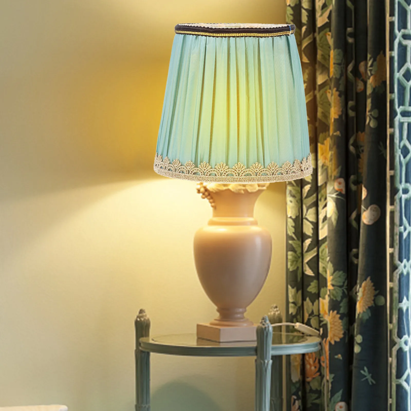 1Pcs Elegant Cloth Lampshade Style for Home Lighting Fixtures Ceiling Wall Bedside Lamp Decorative Lamp Chimney
1Pcs Elegant Cloth Lampshade Style for Home Lighting Fixtures Ceiling Wall Bedside Lamp Decorative Lamp Chimney