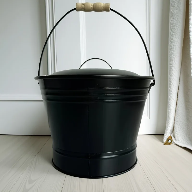 Ведро для карбоновой золы для камина, ведро для горячего пепла в помещении и на открытом воздухе, ведро для инструментов для камина, ведро для угля
Ведро для карбоновой золы для камина, ведро для горячего пепла в помещении и на открытом воздухе, ведро для инструментов для камина, ведро для угля