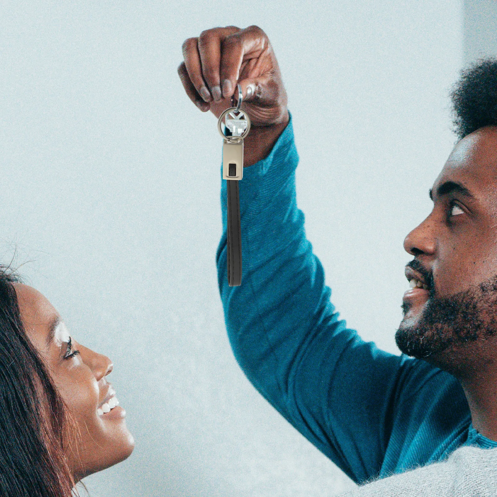 Multifunction Keychain Mobile Phone Charging Cable Type-C Black Useful Data Line for Fast Charging Data Transmission
Multifunction Keychain Mobile Phone Charging Cable Type-C Black Useful Data Line for Fast Charging Data Transmission