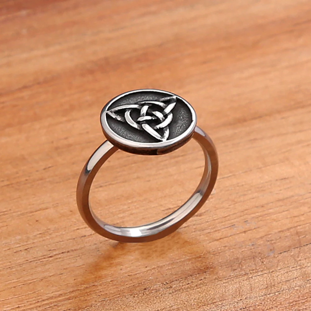 Vintage Fashion Stainless Steel Viking Rings For Men Women Butterfly Animal Geometry Skull Ring Punk Personalized Jewelry Gifts
Vintage Fashion Stainless Steel Viking Rings For Men Women Butterfly Animal Geometry Skull Ring Punk Personalized Jewelry Gifts