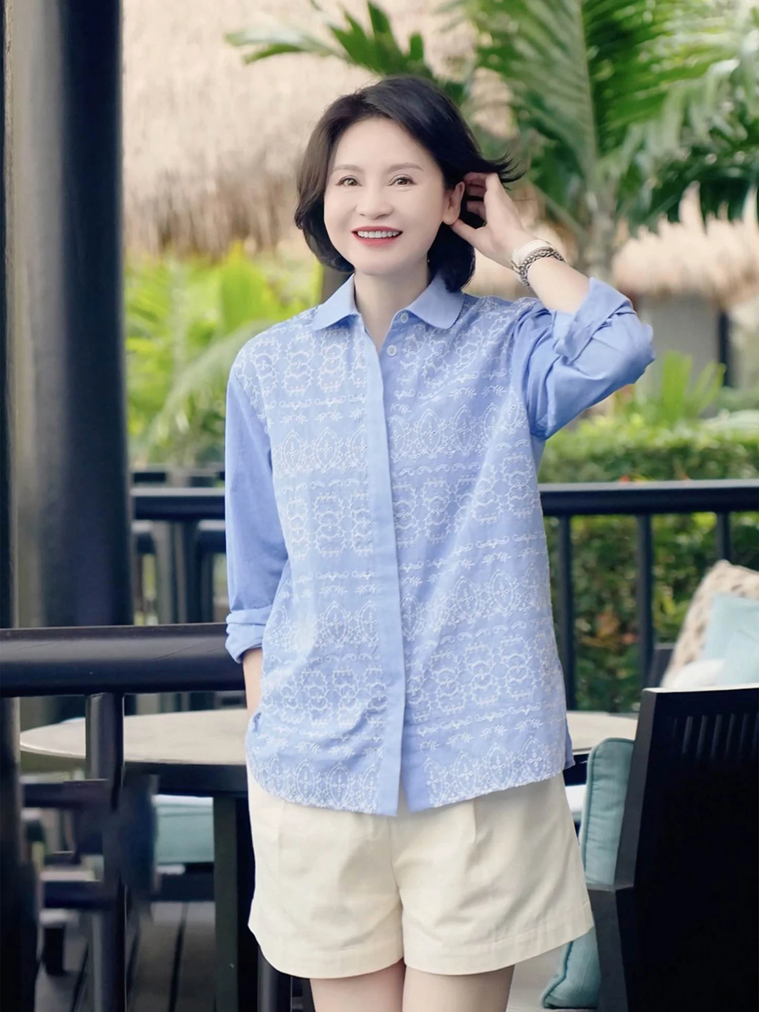 Long Sleeve Embroidered Cotton Shirt for 45 Year Old Women Breathable Casual Style Spring Summer Shirt with Slits RuienCo
Long Sleeve Embroidered Cotton Shirt for 45 Year Old Women Breathable Casual Style Spring Summer Shirt with Slits RuienCo