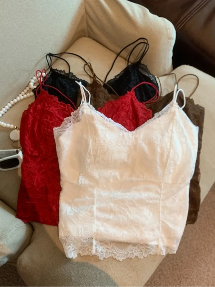 Pure Desire Sexy Lace Strap Vest Simple High-End Sensation Summer New Style Inner Beauty Back Top Women Knitted mid Waist
Pure Desire Sexy Lace Strap Vest Simple High-End Sensation Summer New Style Inner Beauty Back Top Women Knitted mid Waist