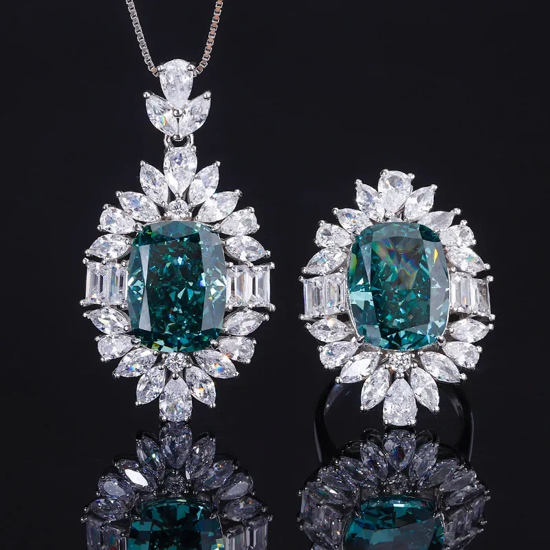 18K Gold Set with PT950 Platinum High Carbon Diamond Dark Green Pendant Ring Exquisite Set for Women 12*16
18K Gold Set with PT950 Platinum High Carbon Diamond Dark Green Pendant Ring Exquisite Set for Women 12*16
