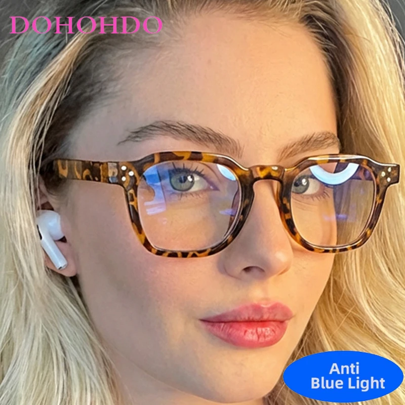 Fashion Brand Design Irregular Square Rice Nail Blue Light Glasses Men Women Computer Classic Optical Glasses For Gaming Unisex
Fashion Brand Design Irregular Square Rice Nail Blue Light Glasses Men Women Computer Classic Optical Glasses For Gaming Unisex