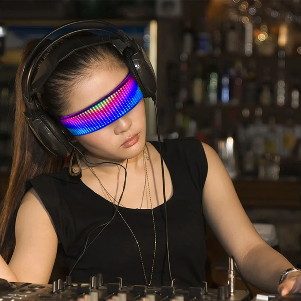 Neon Party Flashing Glasses LED Light Up Glasses For Parties Luminous Glasses For Nightclub Bar EyeWare Prop Decoration
Neon Party Flashing Glasses LED Light Up Glasses For Parties Luminous Glasses For Nightclub Bar EyeWare Prop Decoration