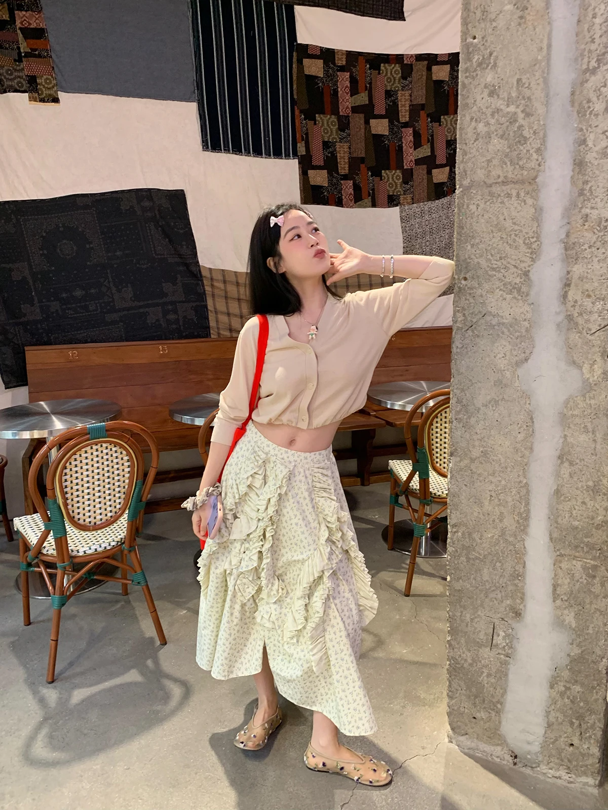 Льняной вязаный топ-кардиган с V-образным вырезом и пуговицами, охлаждающий, с защитой от солнца, стандартный крой, женский
Льняной вязаный топ-кардиган с V-образным вырезом и пуговицами, охлаждающий, с защитой от солнца, стандартный крой, женский