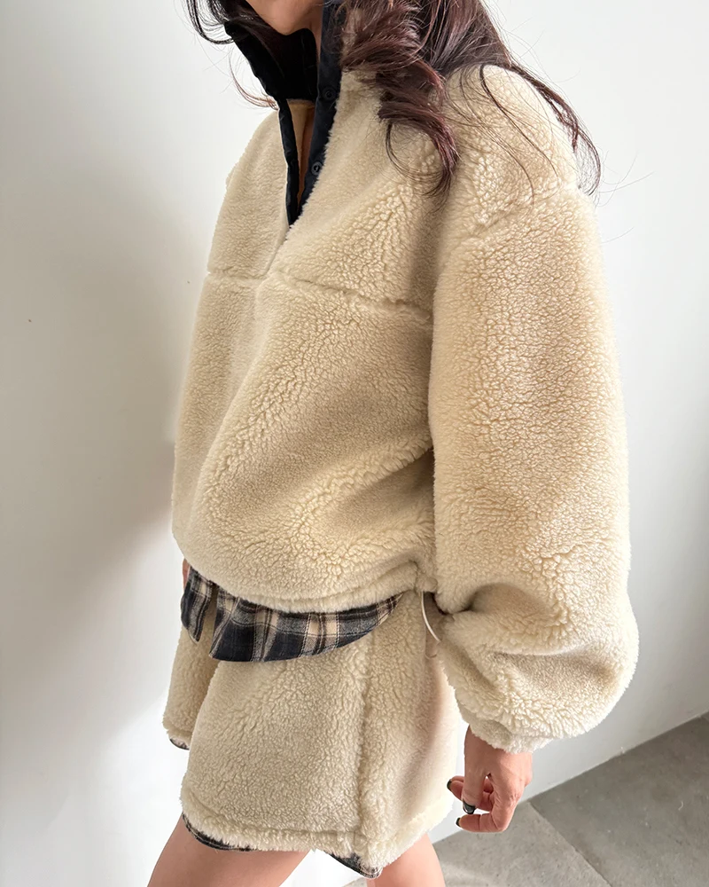 2pcs set womens Autumn Spring 2026 Zipper Long Sleeve Lamb Fur Sweatshirt pullover+shorts two pieces Clothing set (JJ2613
2pcs set womens Autumn Spring 2026 Zipper Long Sleeve Lamb Fur Sweatshirt pullover+shorts two pieces Clothing set (JJ2613