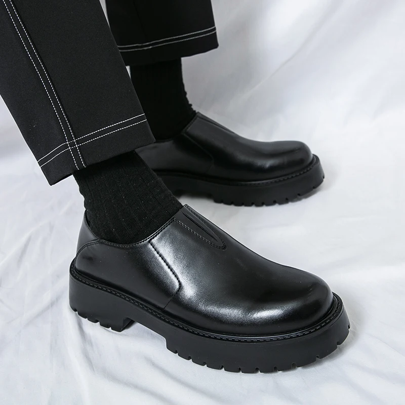 Brand Mens Comfortable Thick Soled Round Head Loafers 2026 Fashion New Men's Round Head Breathable Low Heel Casual Leather Shoes
Brand Mens Comfortable Thick Soled Round Head Loafers 2026 Fashion New Men's Round Head Breathable Low Heel Casual Leather Shoes