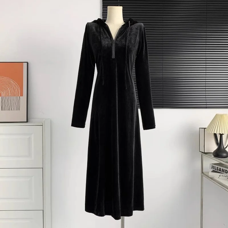 Korean Fashion Oversized Women's Hooded Velvet Dress 2023 Autumn/Winter New Half Zipper Casual Black Long Dress Z3960
Korean Fashion Oversized Women's Hooded Velvet Dress 2023 Autumn/Winter New Half Zipper Casual Black Long Dress Z3960