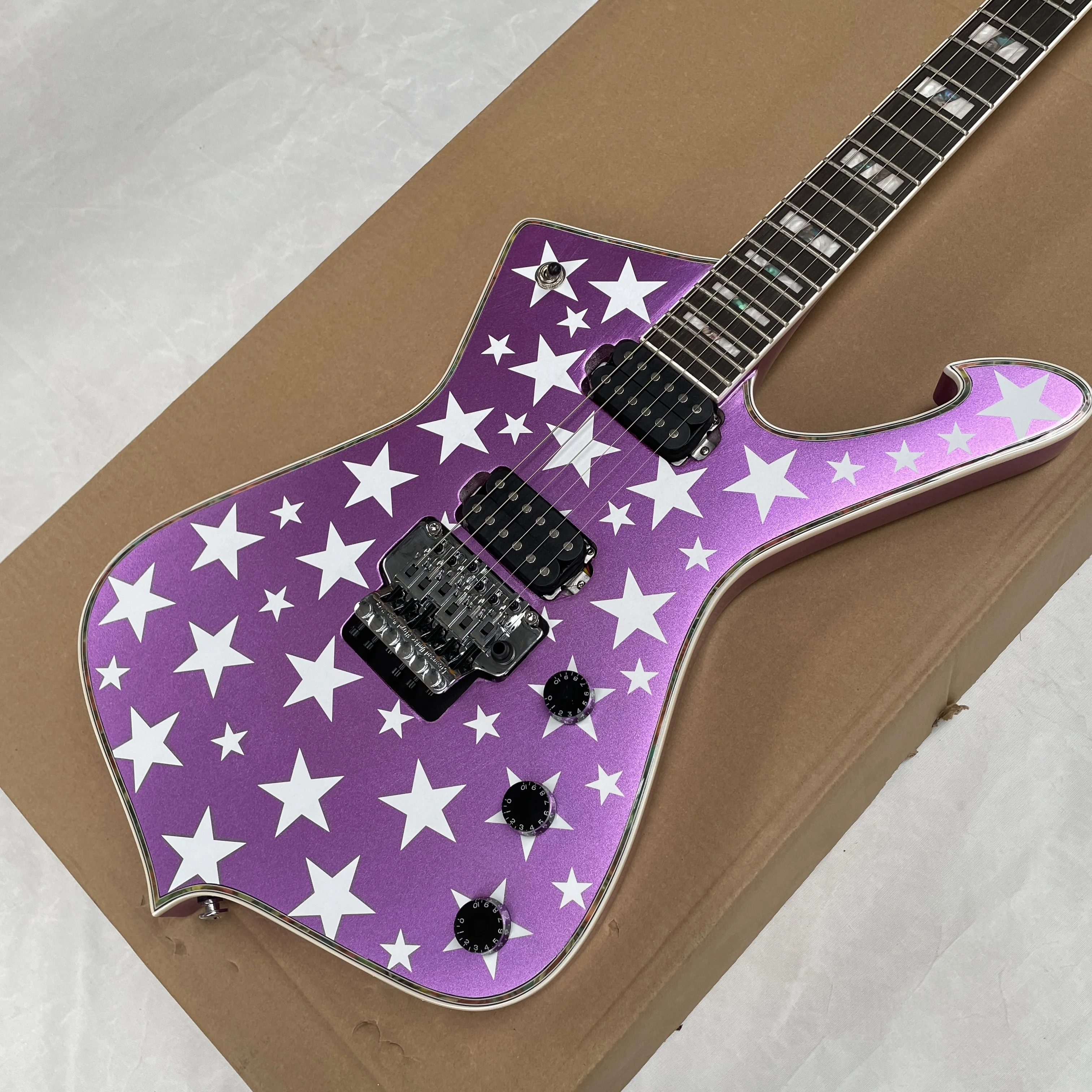 6-string purple star electricguitar with HH pickups double-locking tremolo system guitars,high cost-performance electricguitarra
6-string purple star electricguitar with HH pickups double-locking tremolo system guitars,high cost-performance electricguitarra