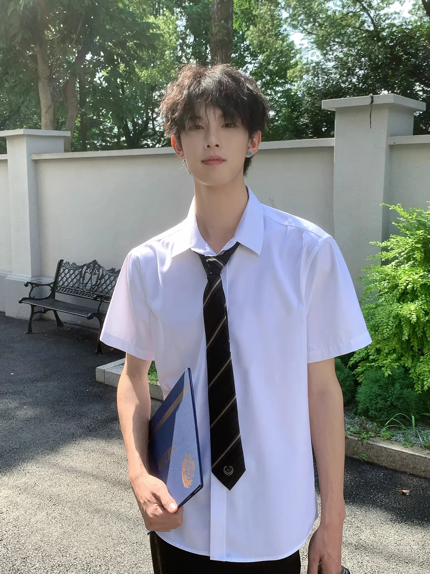Summer Thin Short Sleeve Men's Shirt Casual Style Student Uniform Polyester Cotton Blend Breathable Comfortable Youth Fashion
Summer Thin Short Sleeve Men's Shirt Casual Style Student Uniform Polyester Cotton Blend Breathable Comfortable Youth Fashion