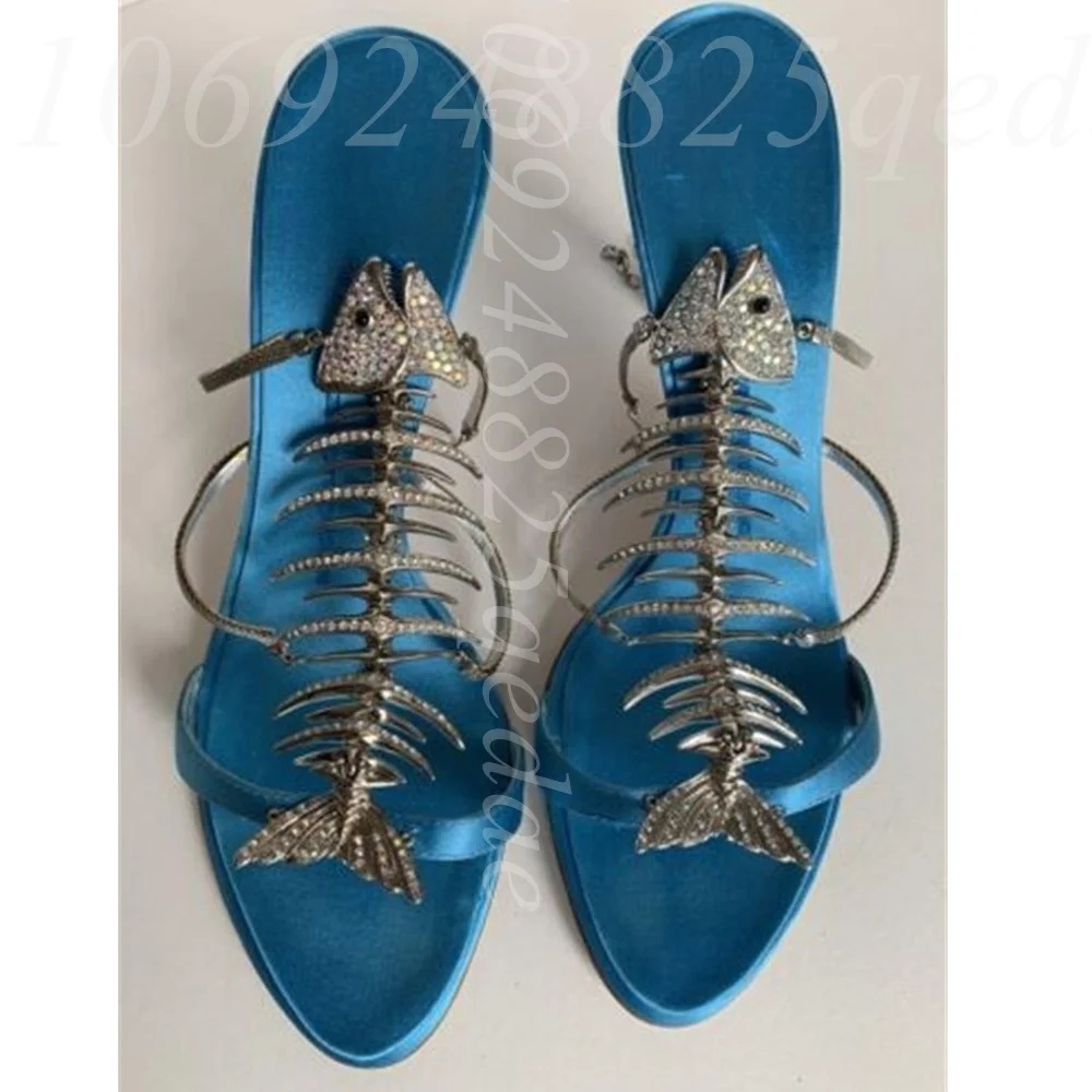 Women's 3D Fishbone Skeleton Decor Pointed Toe High Heel Sandals, Ankle Strap Stiletto Heel Dress Shoes with Unique Metal Detail
Women's 3D Fishbone Skeleton Decor Pointed Toe High Heel Sandals, Ankle Strap Stiletto Heel Dress Shoes with Unique Metal Detail