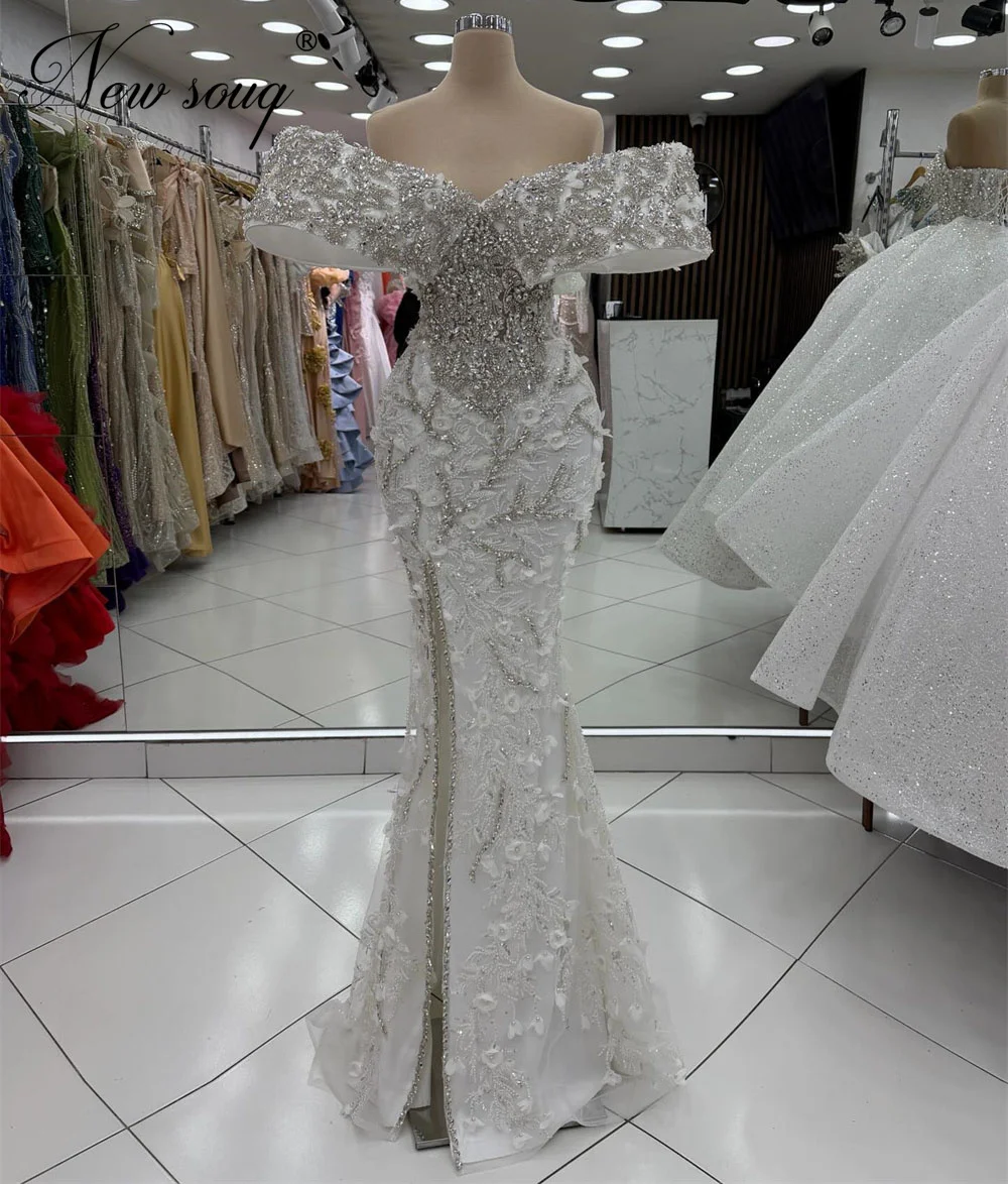 Элегантные белые вечерние платья с открытыми плечами в стиле высокой моды 2026 года, расшитые бисером и кристаллами, для выпускного вечера, свадебные и праздничные платья на заказ
Элегантные белые вечерние платья с открытыми плечами в стиле высокой моды 2026 года, расшитые бисером и кристаллами, для выпускного вечера, свадебные и праздничные платья на заказ