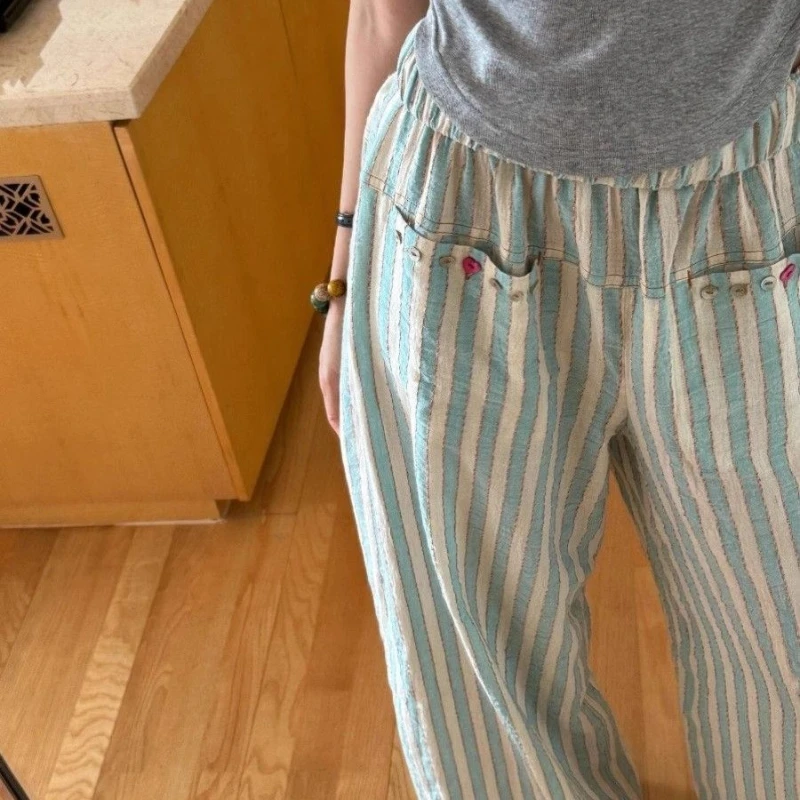 2026 Harajuku Vertical Stripe Casual Wide Leg Trousers Vintage Grunge Loose Button Pants Y2k Aesthetic Women Wide Leg Pantalones
2026 Harajuku Vertical Stripe Casual Wide Leg Trousers Vintage Grunge Loose Button Pants Y2k Aesthetic Women Wide Leg Pantalones