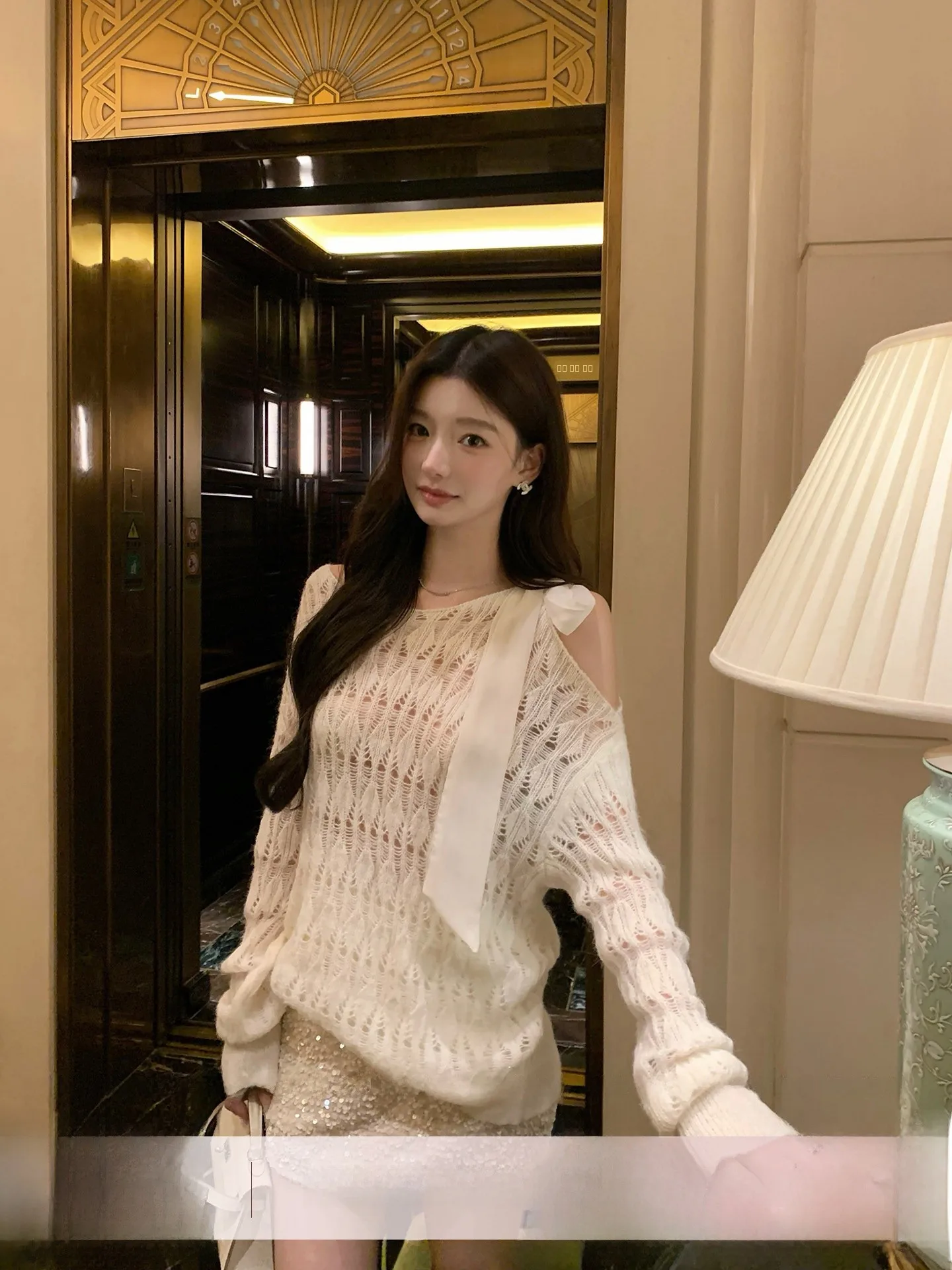 Вязаный свитер YoyoZhang с длинными рукавами и ажурным узором, свободный крой, для женщин, комфортный, дышащий, модный, осенний сезон, цветной
Вязаный свитер YoyoZhang с длинными рукавами и ажурным узором, свободный крой, для женщин, комфортный, дышащий, модный, осенний сезон, цветной