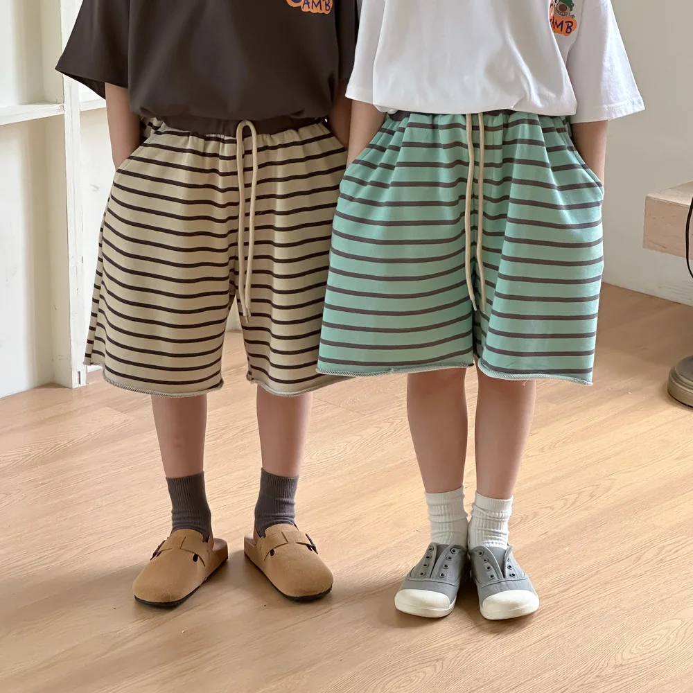 Children Short Pants 2024 Summer Korean Striped Knitted Shorts Boys and Girls Children Loose Lace-up Five-quarter Pants
Children Short Pants 2024 Summer Korean Striped Knitted Shorts Boys and Girls Children Loose Lace-up Five-quarter Pants