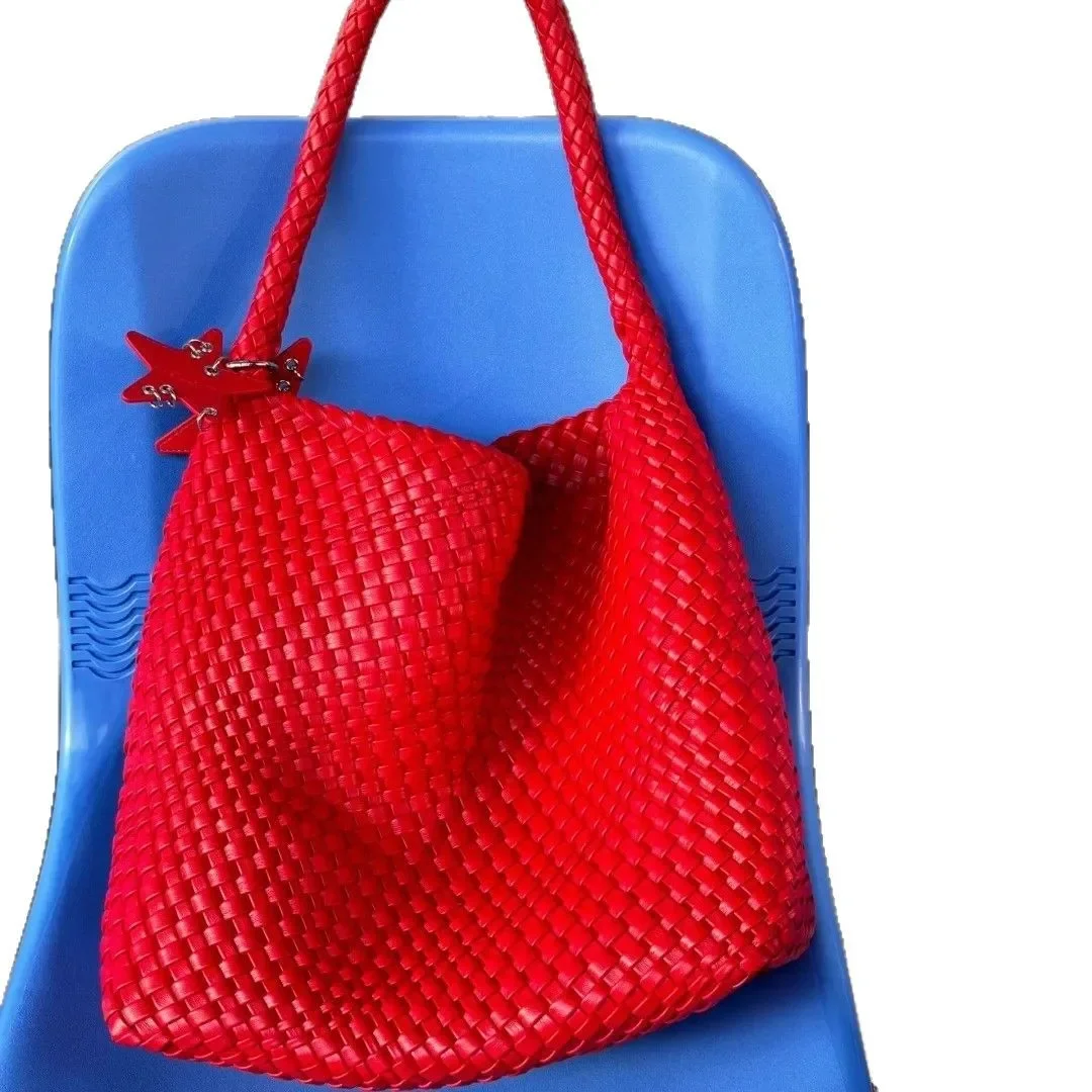 Woven Tote Bag Large Capacity Shoulder Tote Unique Boho Handbagfor Women Small Batch Design Trendy Minimalist Commuter Bag
Woven Tote Bag Large Capacity Shoulder Tote Unique Boho Handbagfor Women Small Batch Design Trendy Minimalist Commuter Bag