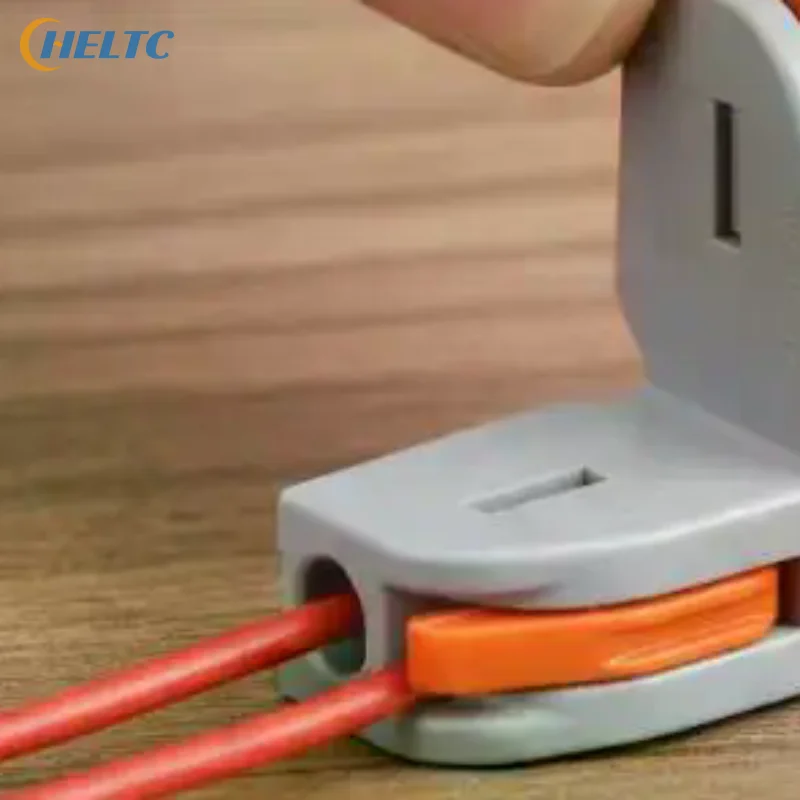 Universal Push In Wire Connector T Type Terminal LED Light Home Electrical Wiring Splitter Quick Connect
Universal Push In Wire Connector T Type Terminal LED Light Home Electrical Wiring Splitter Quick Connect