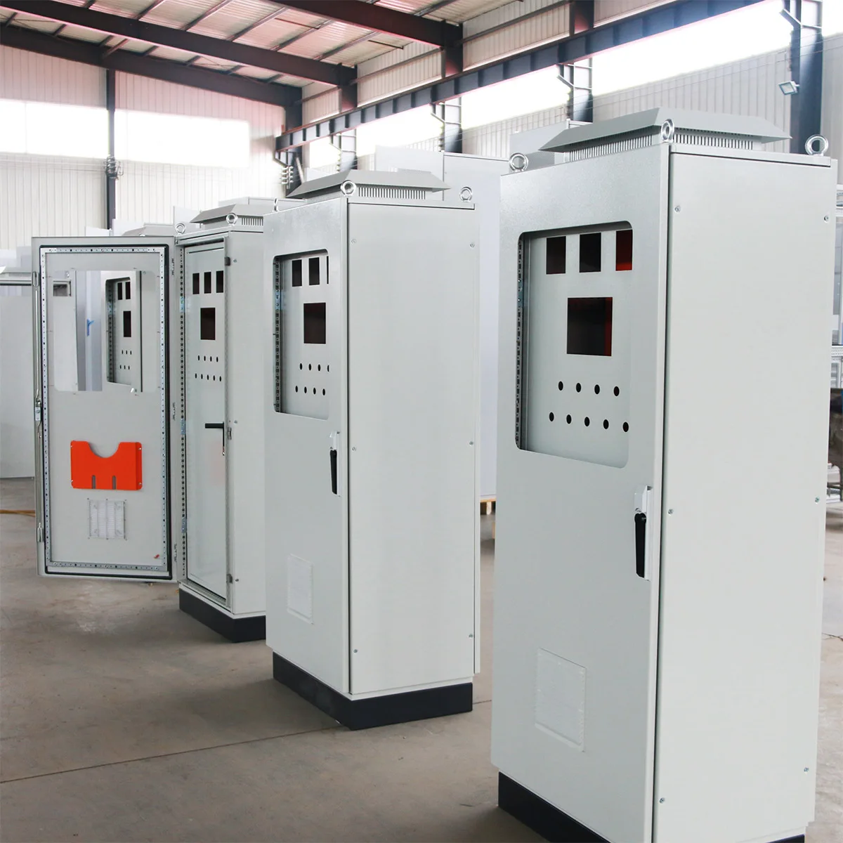 Электрическая распределительная коробка Шкаф управления ПЛК Панель управления ПЛК
Электрическая распределительная коробка Шкаф управления ПЛК Панель управления ПЛК