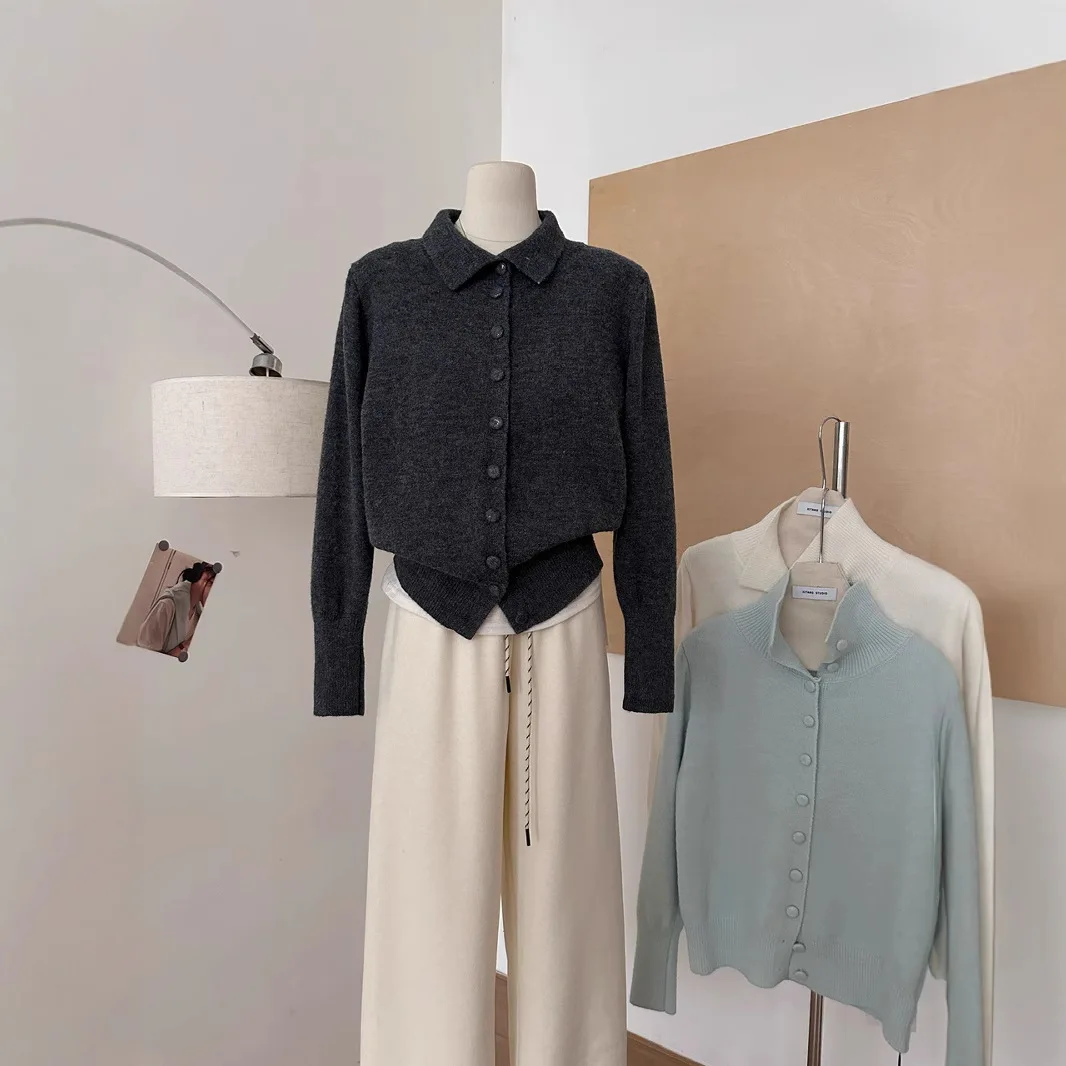 French style pure desire sweet hottie elegant tops style contrast gold button scarf collar wool sweater
French style pure desire sweet hottie elegant tops style contrast gold button scarf collar wool sweater