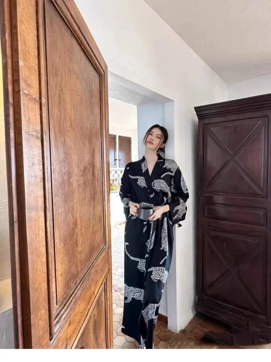 Ele с леопардовым принтом Long Sve Spwear, женский халат средней длины, утреннее платье в виде летучей мыши, носимое на открытом воздухе Sp Dr
Ele с леопардовым принтом Long Sve Spwear, женский халат средней длины, утреннее платье в виде летучей мыши, носимое на открытом воздухе Sp Dr