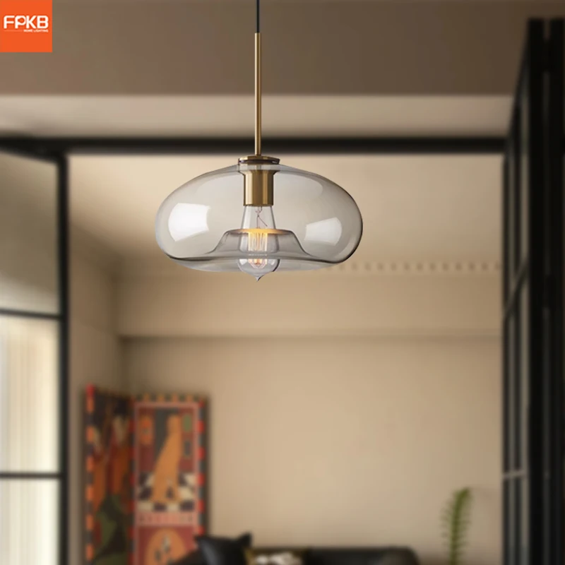 Nordic bedside small chandelier simple modern light luxury single head creative cafe restaurant shop bar glass lamp
Nordic bedside small chandelier simple modern light luxury single head creative cafe restaurant shop bar glass lamp