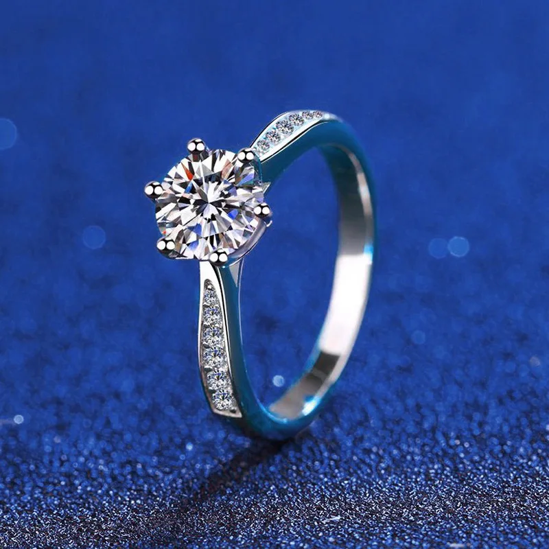 D color moissanite women's ring 1 carat 2 carat micro-set six-claw moissanite ring platinum PT950 mark
D color moissanite women's ring 1 carat 2 carat micro-set six-claw moissanite ring platinum PT950 mark