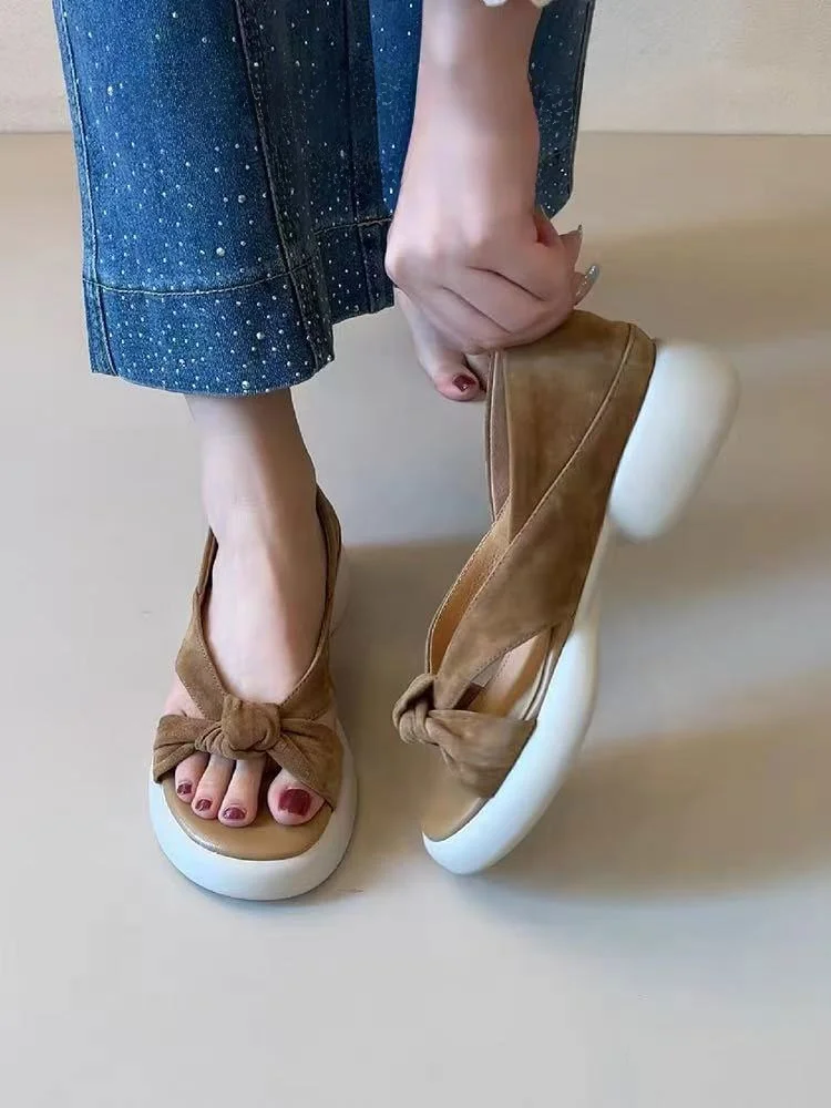 Leather Version 2026 New Summer Retro Thick Heel Strap Simple Style White Enhancing Commuter Friendly Open Toe Sandals Women
Leather Version 2026 New Summer Retro Thick Heel Strap Simple Style White Enhancing Commuter Friendly Open Toe Sandals Women
