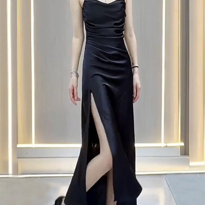 Design sense of vinegar-satin ankle long dress plus size slip female fat sister fleshy
Design sense of vinegar-satin ankle long dress plus size slip female fat sister fleshy