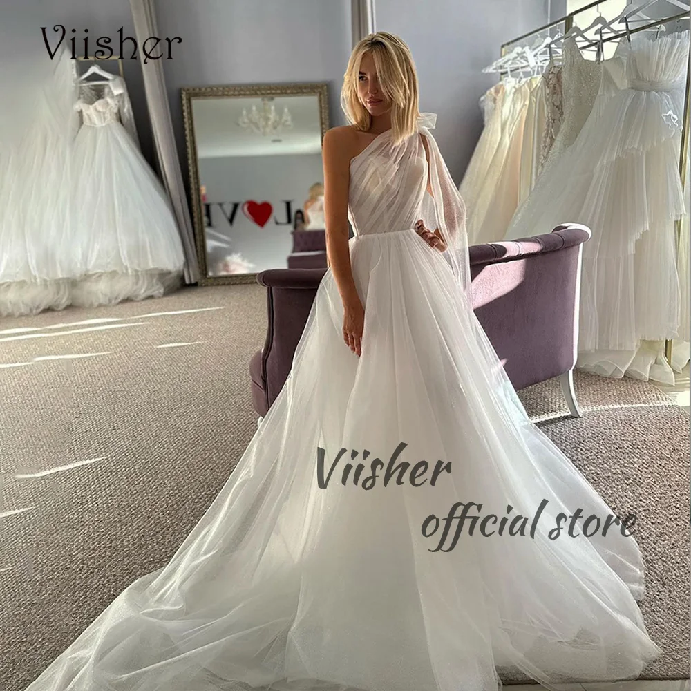 Viisher White Tulle One Shoulder Wedding Dresses for Bride A Line Long Beach Beach Bridal Gowns with Train
Viisher White Tulle One Shoulder Wedding Dresses for Bride A Line Long Beach Beach Bridal Gowns with Train