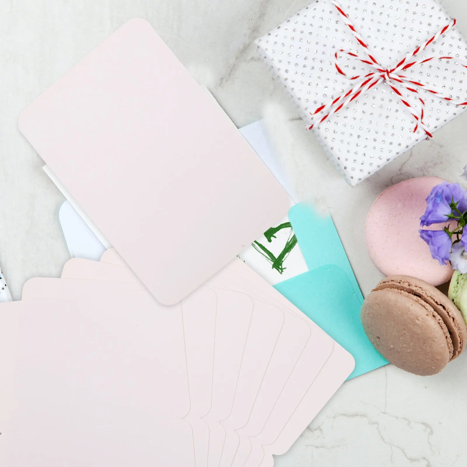 50Pcs Blank Party Greeting Cards Kraft Material DIY Festival Blessing Cards Compact Lightweight for Friends Loved Ones Gift
50Pcs Blank Party Greeting Cards Kraft Material DIY Festival Blessing Cards Compact Lightweight for Friends Loved Ones Gift