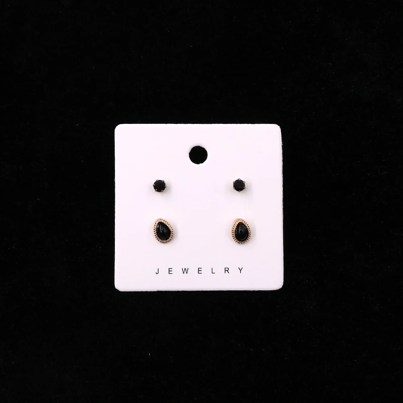 Custom 100pcs Jewelry Studs Hanging Cards Ear Studs Earring Display Card 5.5x5.5cm White Packaging Cardboard Jewellery Holder
Custom 100pcs Jewelry Studs Hanging Cards Ear Studs Earring Display Card 5.5x5.5cm White Packaging Cardboard Jewellery Holder