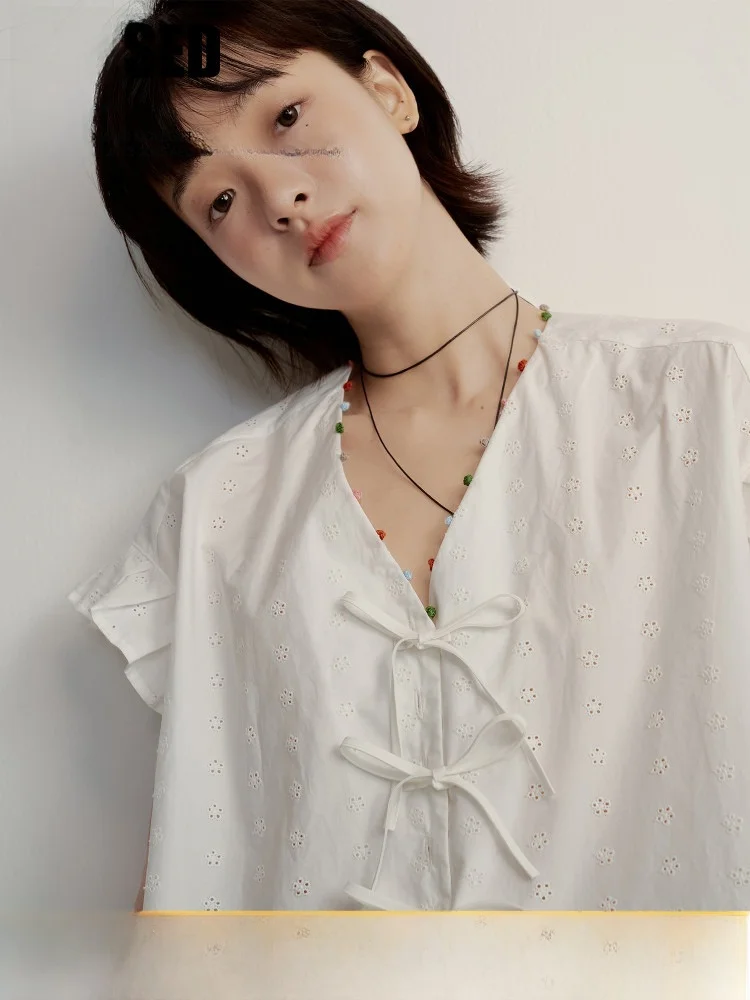 Fussed Urban Collection V-Ne Embroidered Hollow out Circus Themed irt Loose Fit ort Sve Original Design Women's Faion
Fussed Urban Collection V-Ne Embroidered Hollow out Circus Themed irt Loose Fit ort Sve Original Design Women's Faion