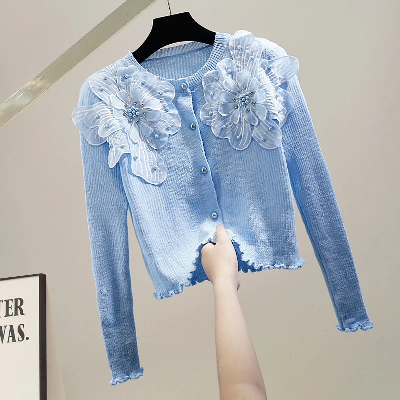 Вязаный свитер Ele Long Sve с объемными 3D цветами и жемчугом, украшенный сложной отделкой, модный топ в корейском стиле
Вязаный свитер Ele Long Sve с объемными 3D цветами и жемчугом, украшенный сложной отделкой, модный топ в корейском стиле