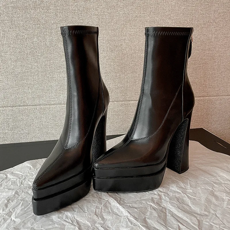 MKKHOU Fashion Short Boots Women's New High Quality Genuine Leather Pointed Stitching Thick Bottom Super High Heel Boots Women
MKKHOU Fashion Short Boots Women's New High Quality Genuine Leather Pointed Stitching Thick Bottom Super High Heel Boots Women