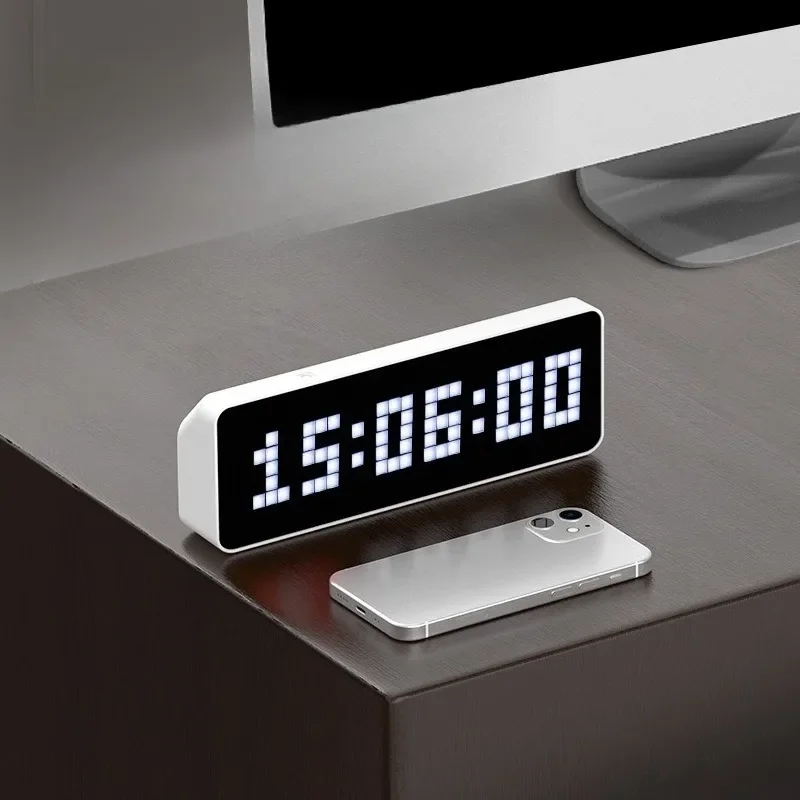 TC001 Multifunctional Desktop Clock Pixel Clock
TC001 Multifunctional Desktop Clock Pixel Clock