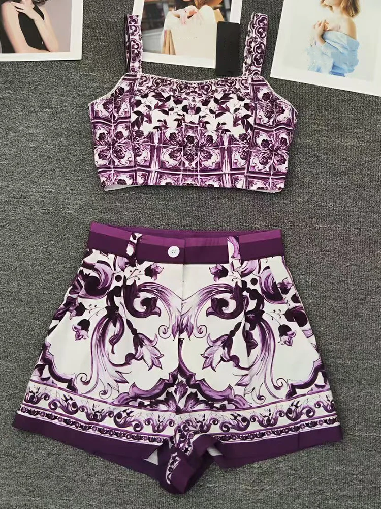 Retro sexy purple print short coat spring and summer new women's suit+high waist shorts fashion temperament two-piece suit
Retro sexy purple print short coat spring and summer new women's suit+high waist shorts fashion temperament two-piece suit