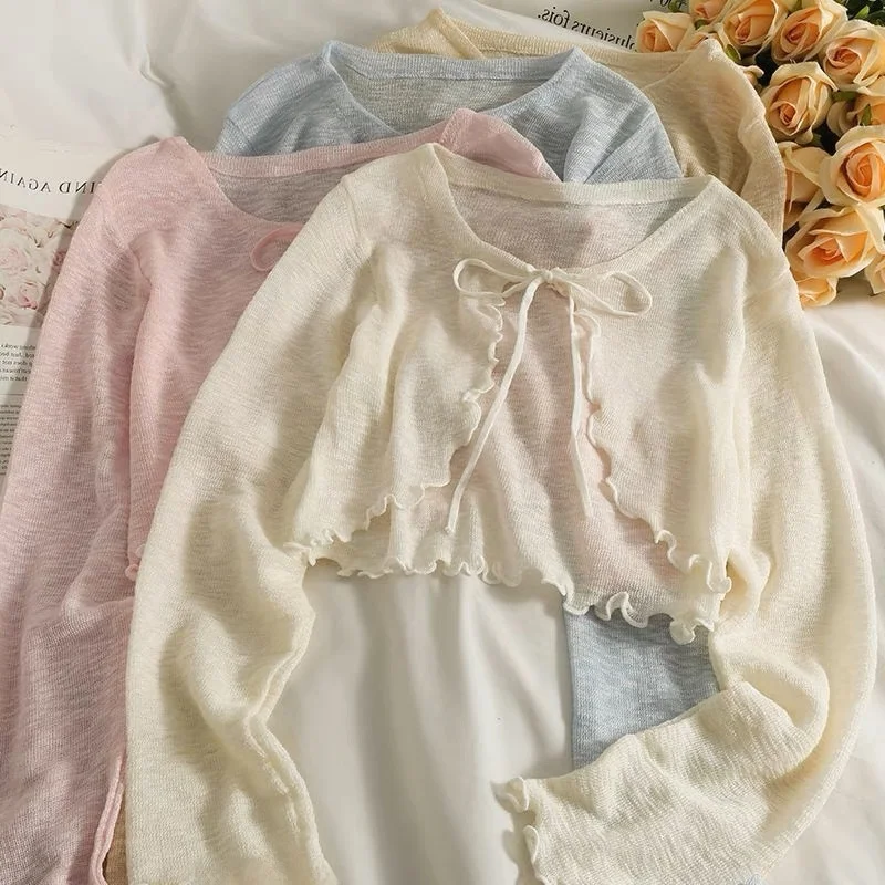 Thin Ice Silk Knitted Cover up Jacket Women's plus Size Summer Outerwear V-Neck Long Sleeve Short Style Fitted Body Korean Ve...
Thin Ice Silk Knitted Cover up Jacket Women's plus Size Summer Outerwear V-Neck Long Sleeve Short Style Fitted Body Korean Ve...