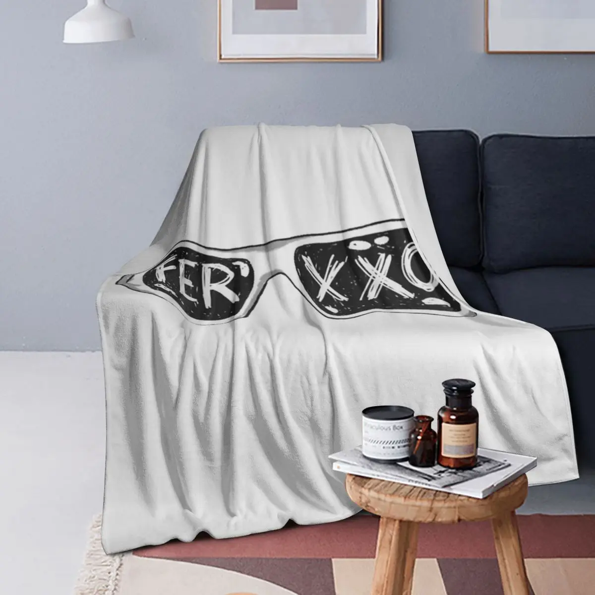 Ferxxo Glasses - Feid Logo Classic Sticker Blanket Soft Flannel Throw Blanket Plush for Bed Living room Picnic Travel Home Sofa 
Ferxxo Glasses - Feid Logo Classic Sticker Blanket Soft Flannel Throw Blanket Plush for Bed Living room Picnic Travel Home Sofa